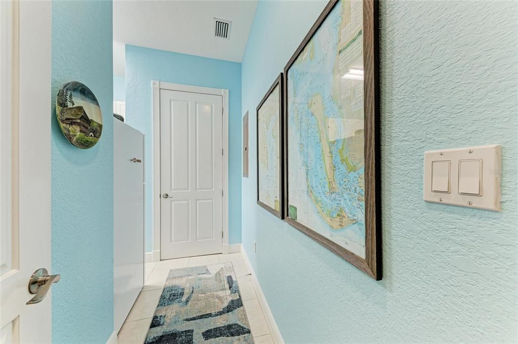 For Sale: $759,000 (3 beds, 3 baths, 2495 Square Feet)