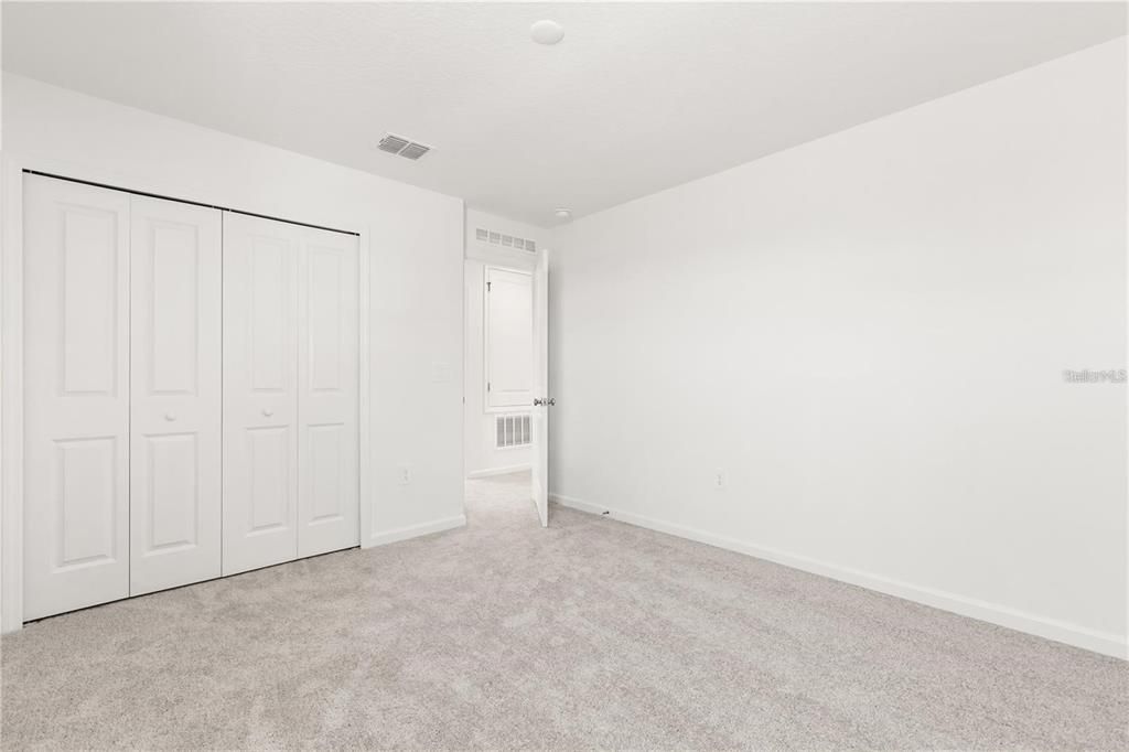 В аренду: $3,000 (5 спален, 2 ванн, 2953 Квадратных фут)