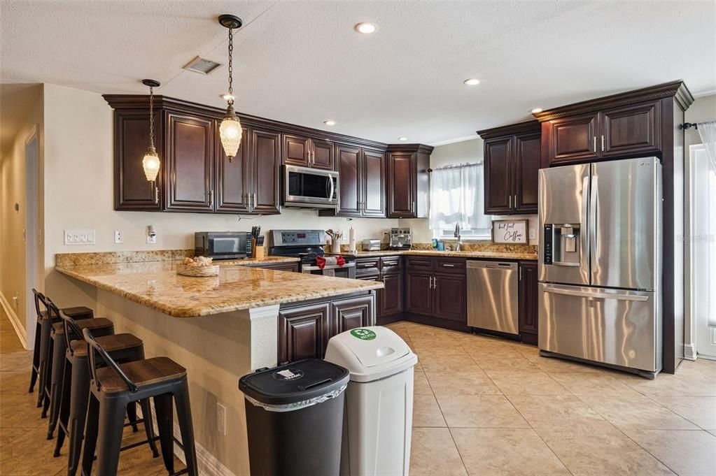For Sale: $359,000 (4 beds, 2 baths, 1910 Square Feet)