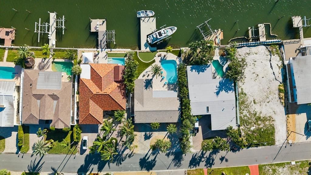 En Venta: $1,999,000 (3 camas, 2 baños, 1585 Pies cuadrados)