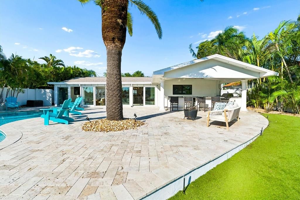 En Venta: $1,999,000 (3 camas, 2 baños, 1585 Pies cuadrados)