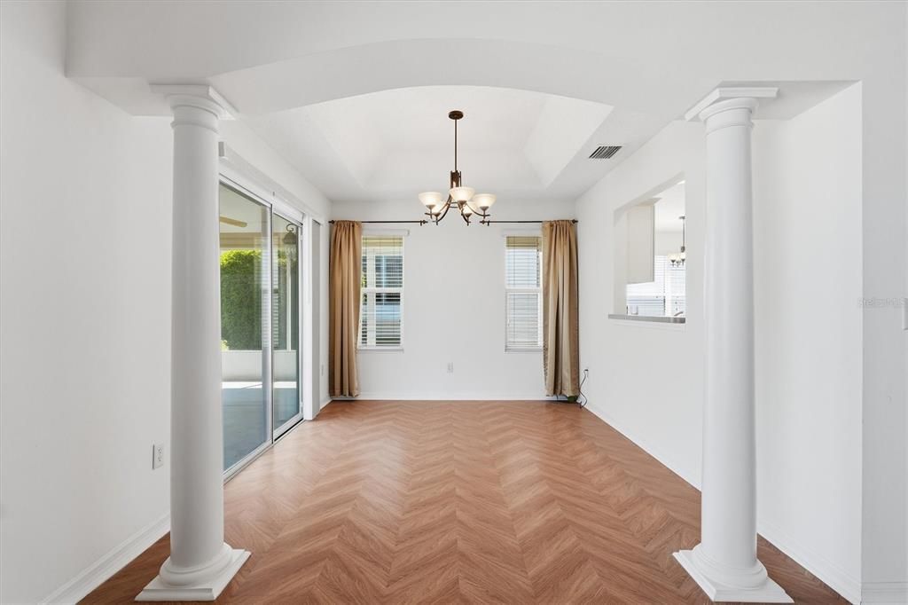 En Venta: $399,900 (3 camas, 2 baños, 1667 Pies cuadrados)