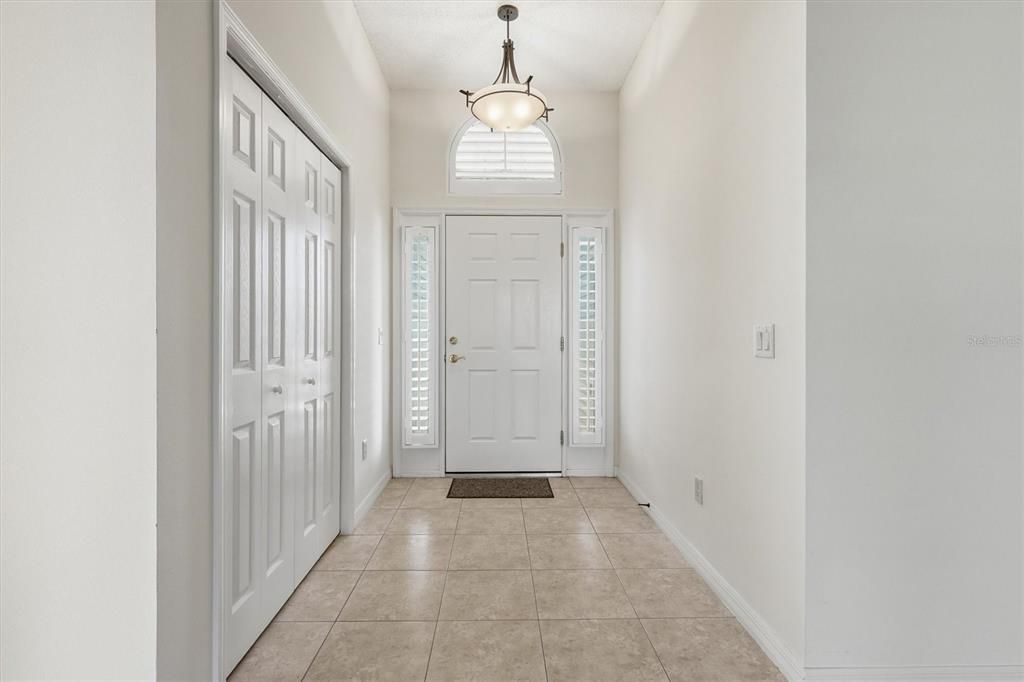 En Venta: $399,900 (3 camas, 2 baños, 1667 Pies cuadrados)