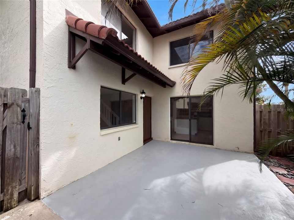 For Sale: $310,000 (2 beds, 1 baths, 1148 Square Feet)