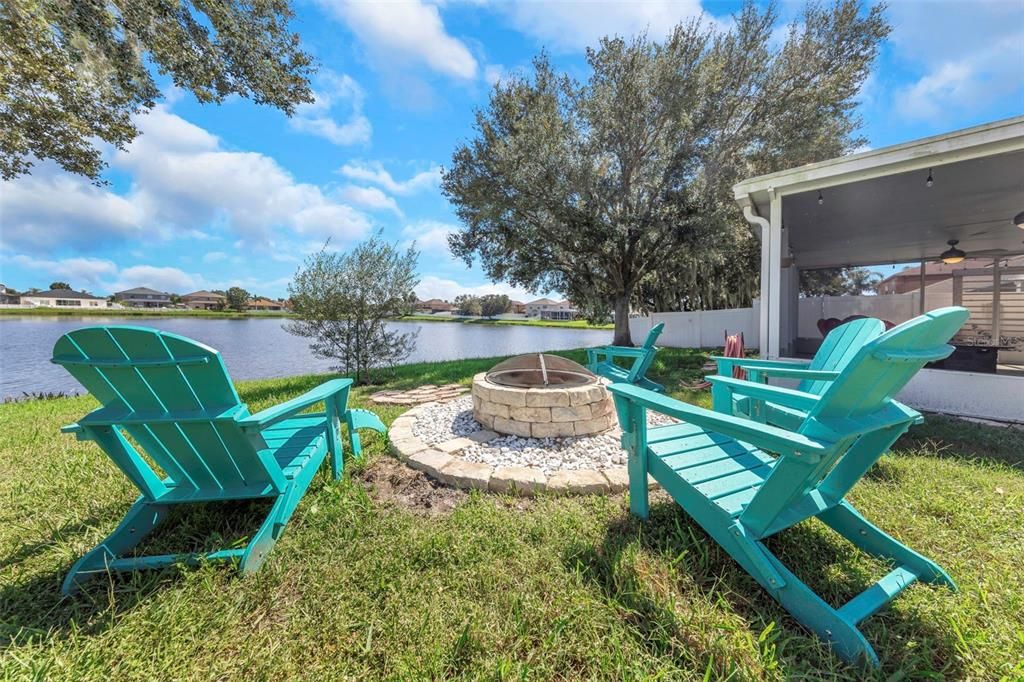 For Sale: $359,900 (4 beds, 2 baths, 1544 Square Feet)