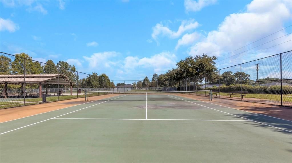 For Sale: $359,900 (4 beds, 2 baths, 1544 Square Feet)