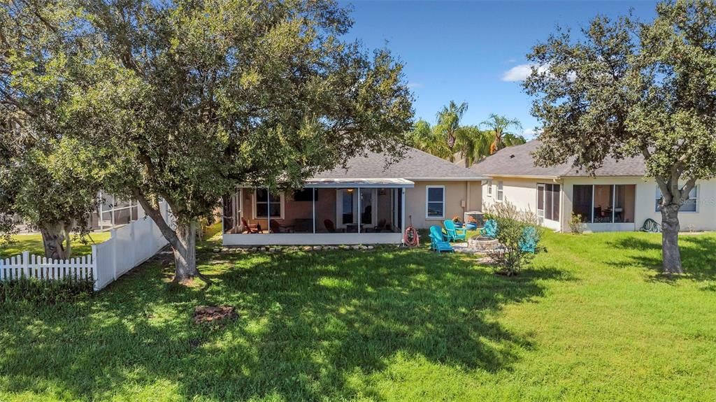 For Sale: $359,900 (4 beds, 2 baths, 1544 Square Feet)