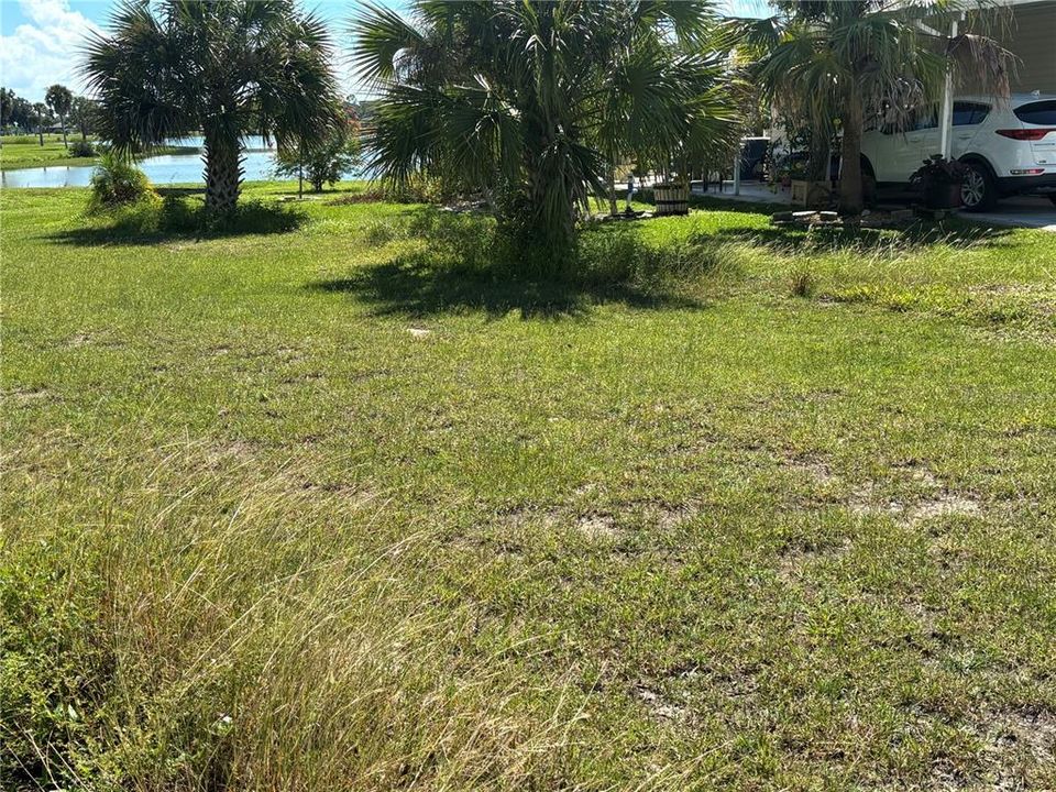 На продажу: $65,000 (0.14 acres)