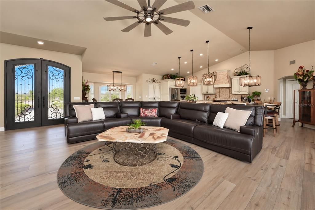 For Sale: $879,000 (3 beds, 3 baths, 1856 Square Feet)