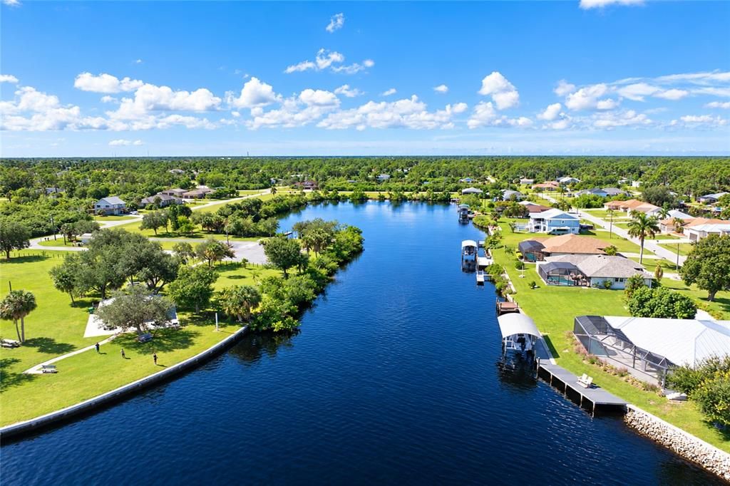 For Sale: $879,000 (3 beds, 3 baths, 1856 Square Feet)