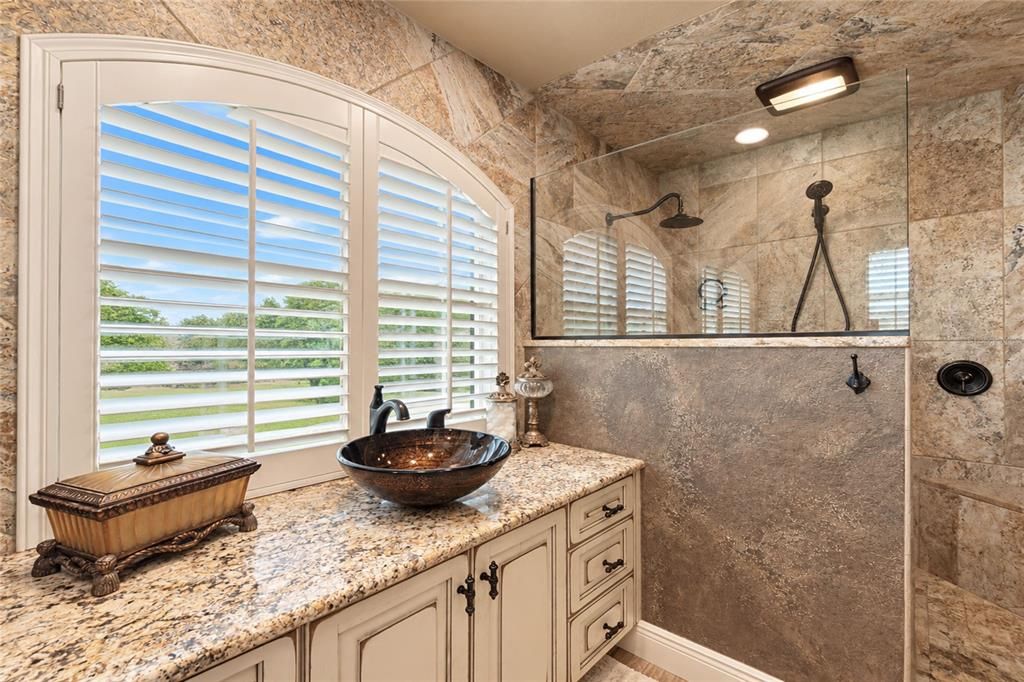 For Sale: $879,000 (3 beds, 3 baths, 1856 Square Feet)