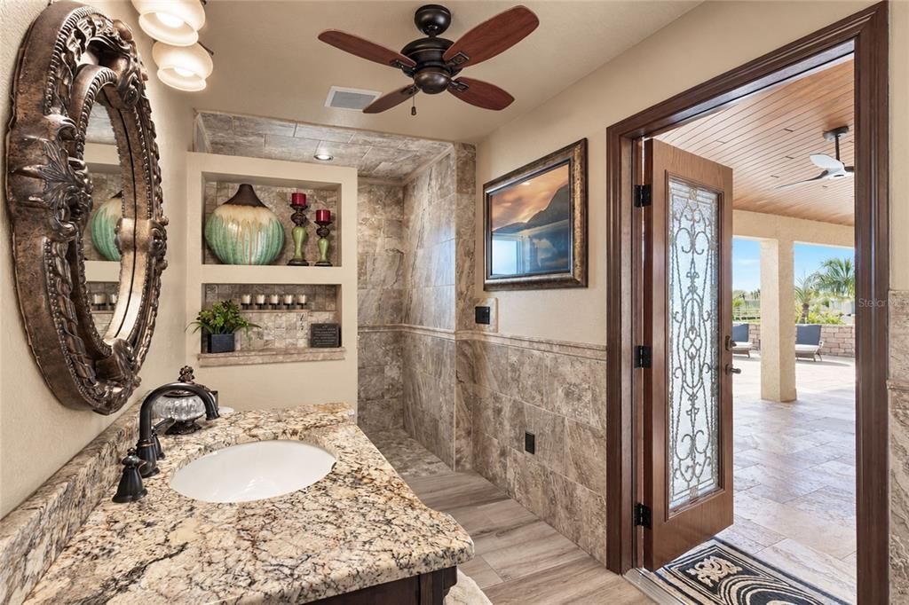 For Sale: $879,000 (3 beds, 3 baths, 1856 Square Feet)