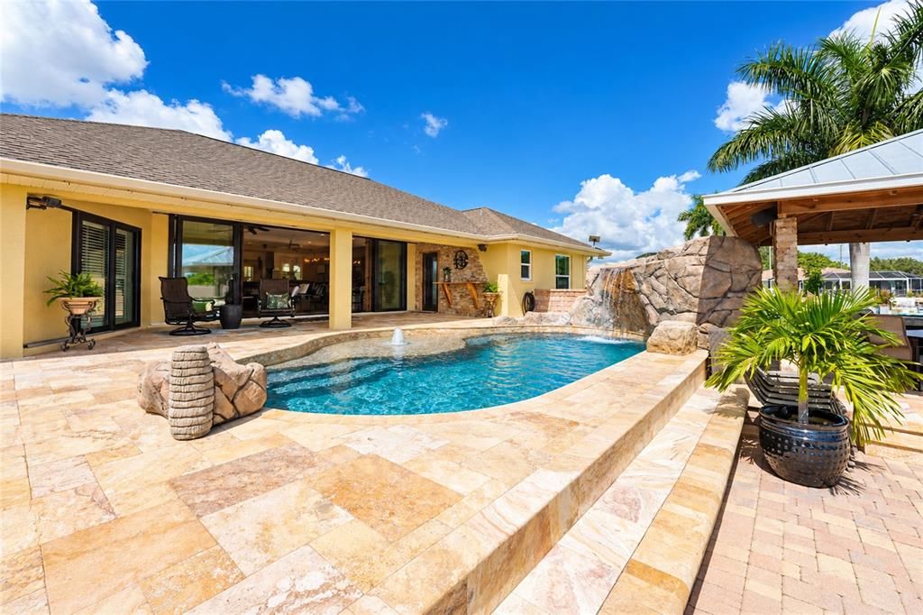 For Sale: $879,000 (3 beds, 3 baths, 1856 Square Feet)