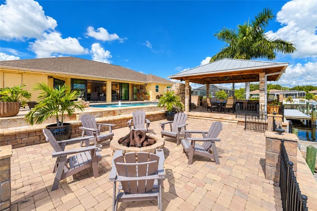 For Sale: $879,000 (3 beds, 3 baths, 1856 Square Feet)