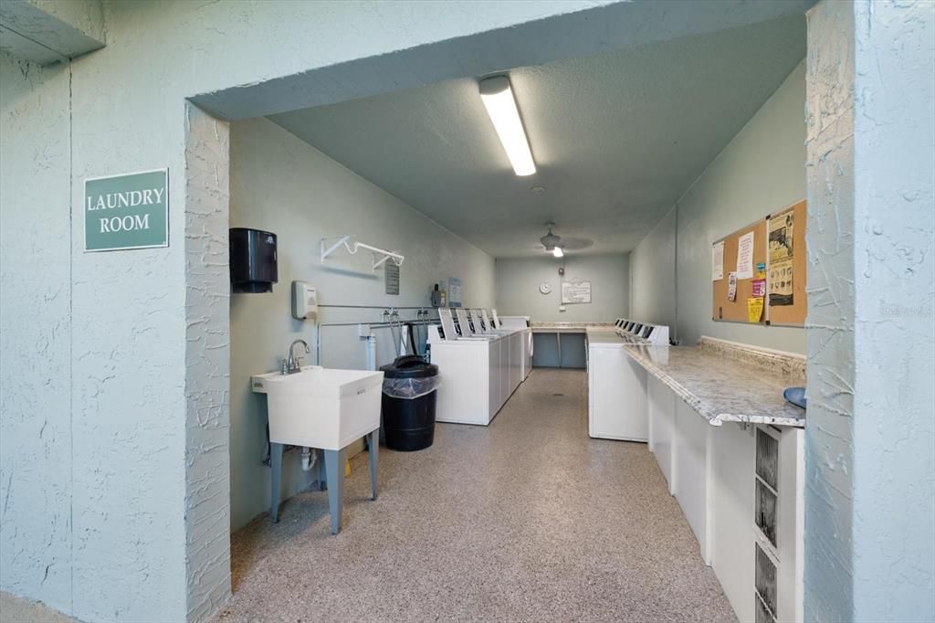 For Sale: $199,000 (2 beds, 2 baths, 1200 Square Feet)