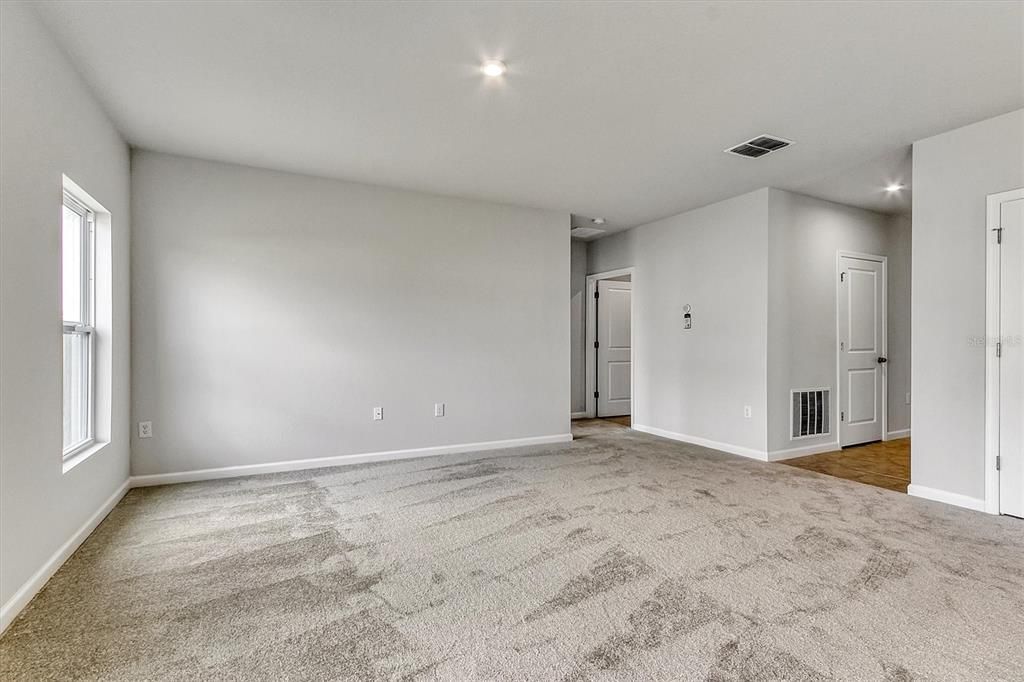 В аренду: $1,895 (3 спален, 2 ванн, 1312 Квадратных фут)
