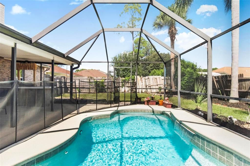 En Venta: $385,000 (3 camas, 2 baños, 2089 Pies cuadrados)