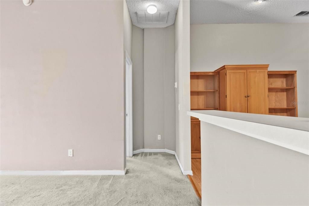 En Venta: $385,000 (3 camas, 2 baños, 2089 Pies cuadrados)