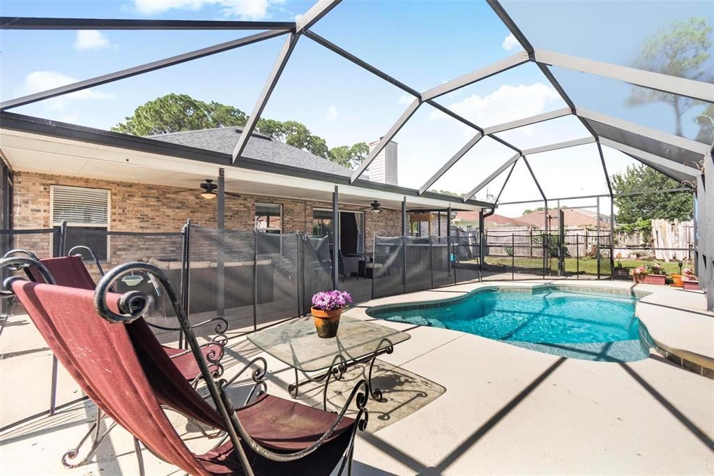 En Venta: $385,000 (3 camas, 2 baños, 2089 Pies cuadrados)