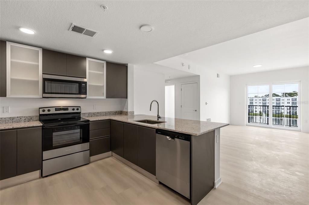 For Rent: $2,300 (3 beds, 2 baths, 1150 Square Feet)