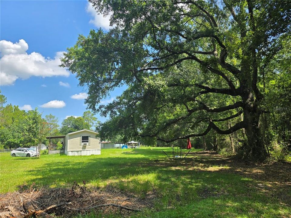 For Sale: $174,900 (3 beds, 2 baths, 1216 Square Feet)