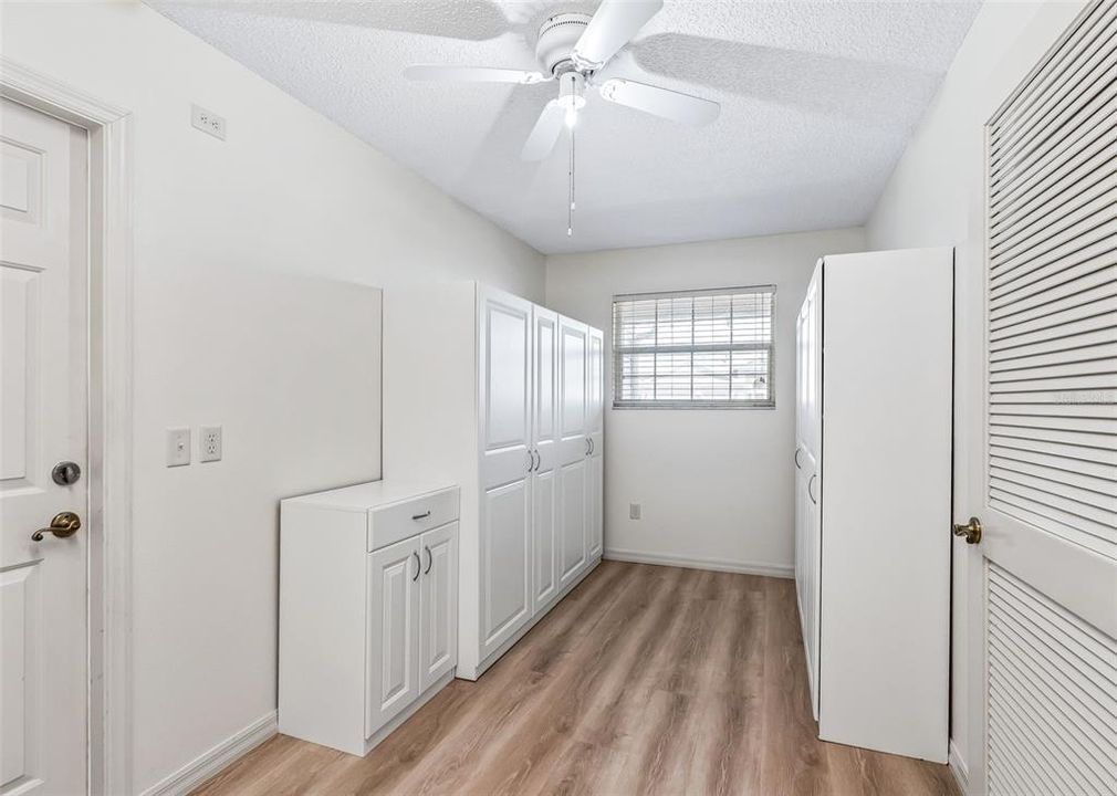 En Venta: $424,900 (3 camas, 2 baños, 2216 Pies cuadrados)