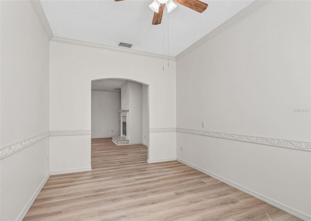 En Venta: $424,900 (3 camas, 2 baños, 2216 Pies cuadrados)