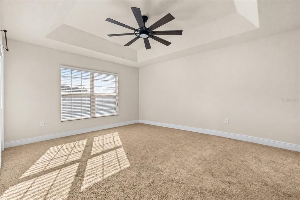 En Venta: $360,000 (4 camas, 3 baños, 2332 Pies cuadrados)