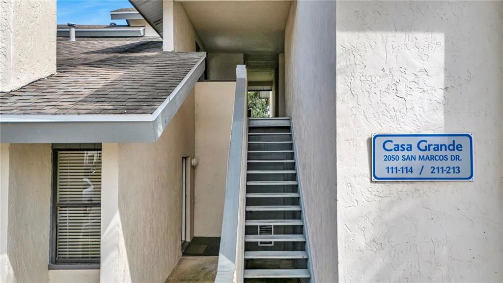 For Sale: $155,000 (2 beds, 2 baths, 1078 Square Feet)