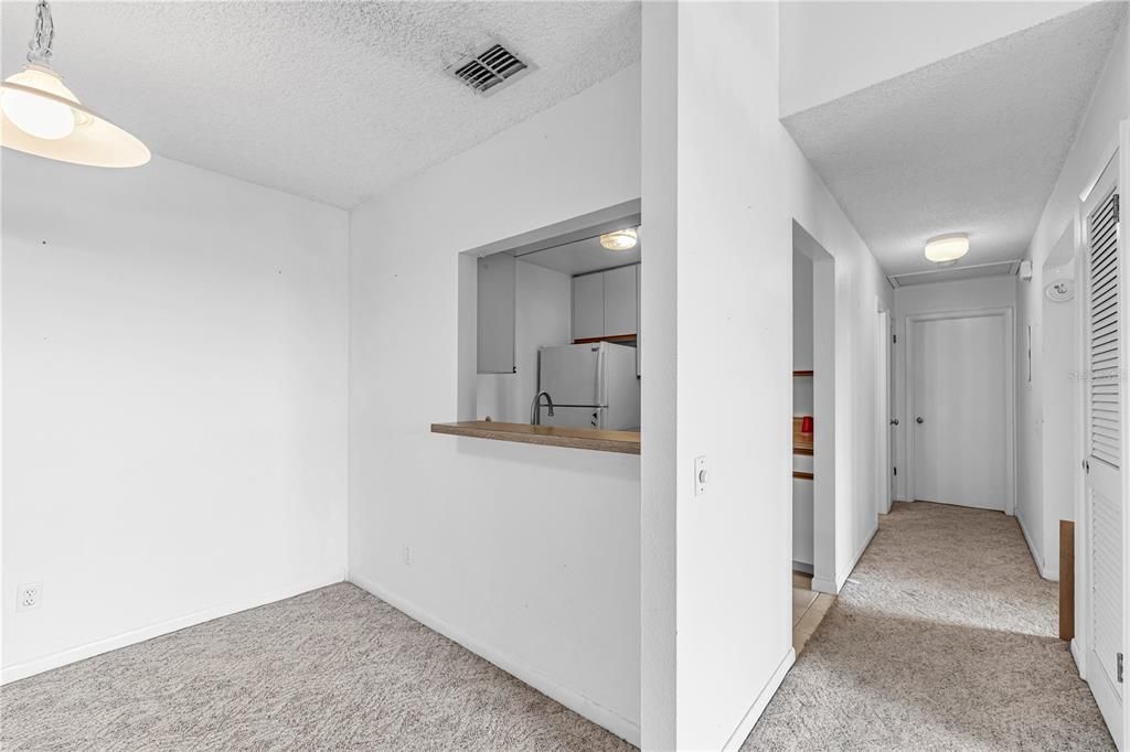 For Sale: $155,000 (2 beds, 2 baths, 1078 Square Feet)
