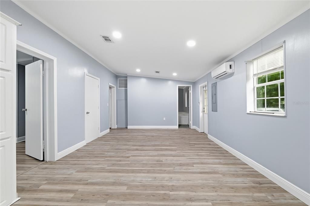 На продажу: $495,000 (5 спален, 2 ванн, 1620 Квадратных фут)