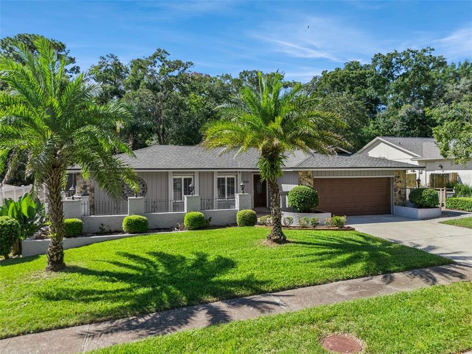 En Venta: $430,000 (4 camas, 2 baños, 1785 Pies cuadrados)