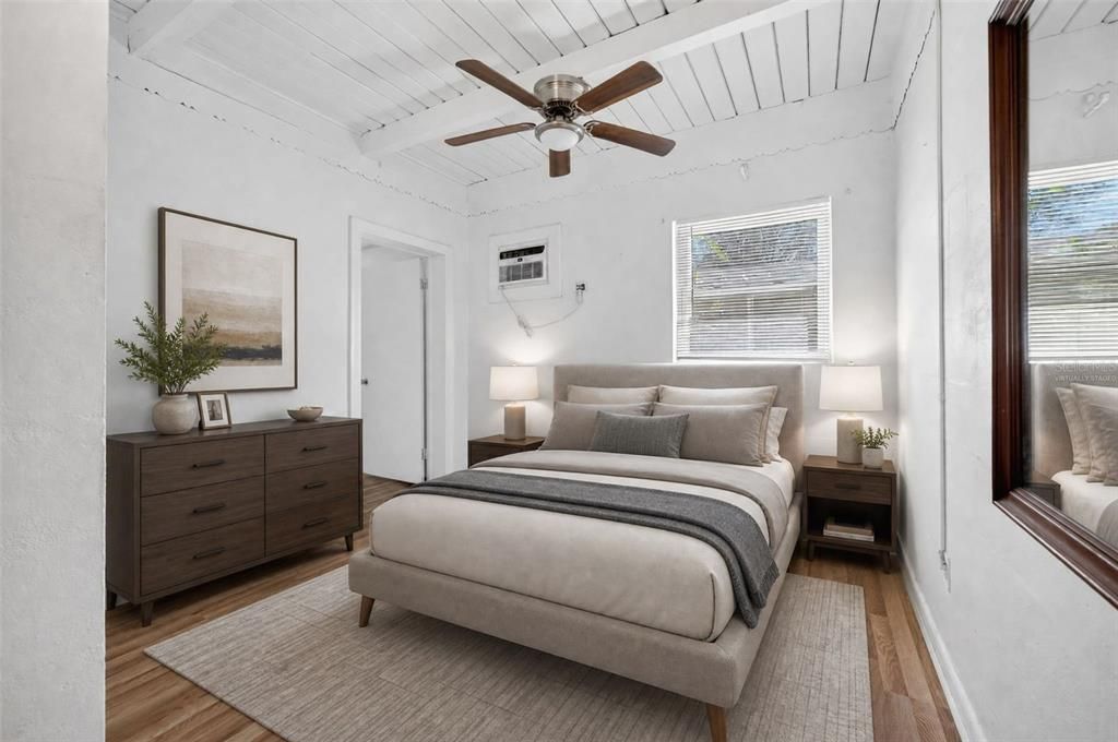 For Sale: $135,000 (2 beds, 1 baths, 928 Square Feet)