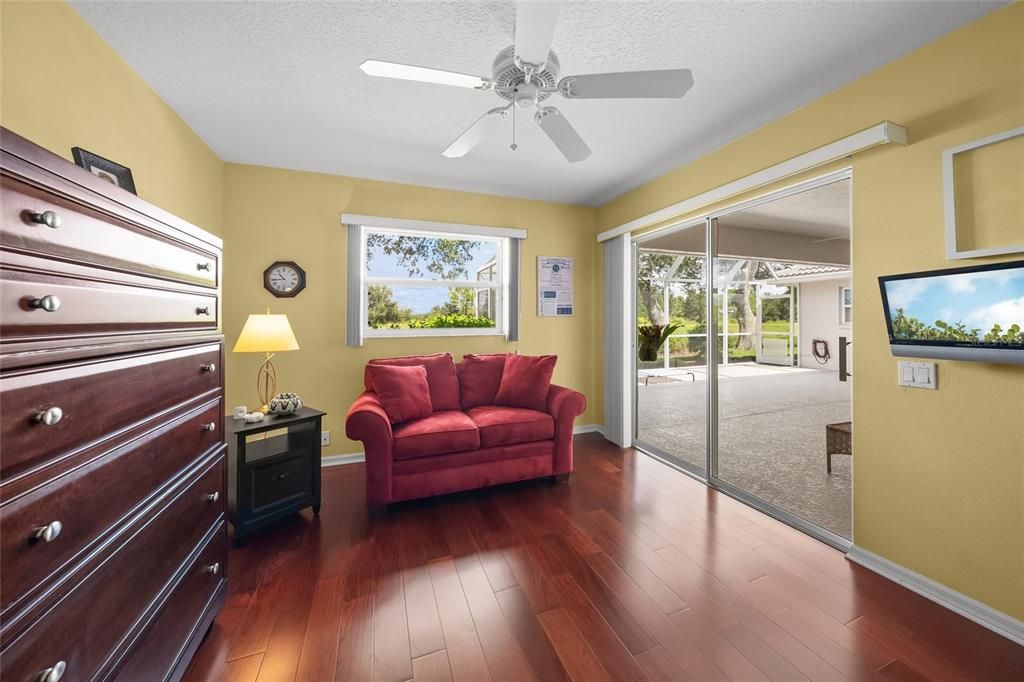For Sale: $449,900 (2 beds, 2 baths, 1911 Square Feet)