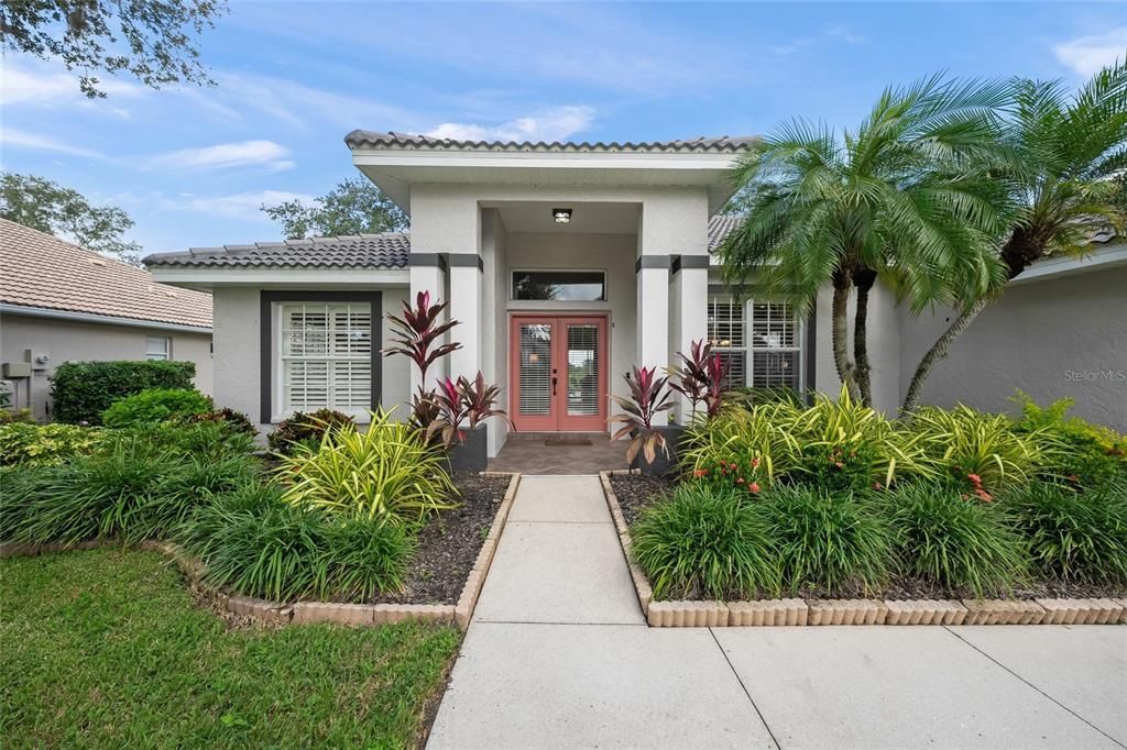 For Sale: $449,900 (2 beds, 2 baths, 1911 Square Feet)