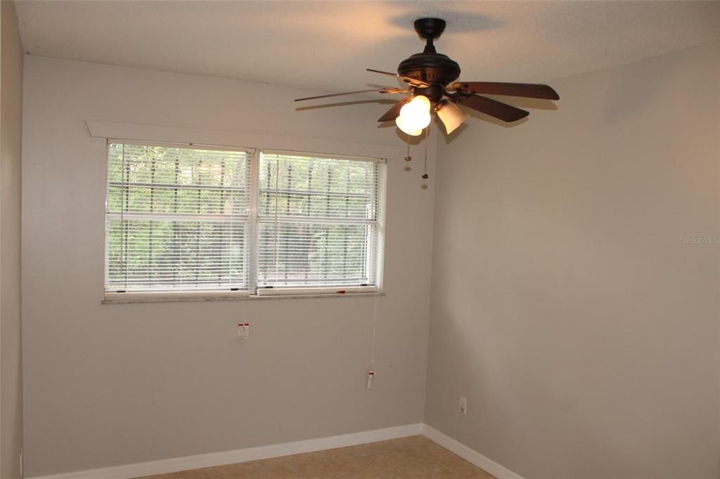 For Rent: $1,649 (3 beds, 1 baths, 1025 Square Feet)