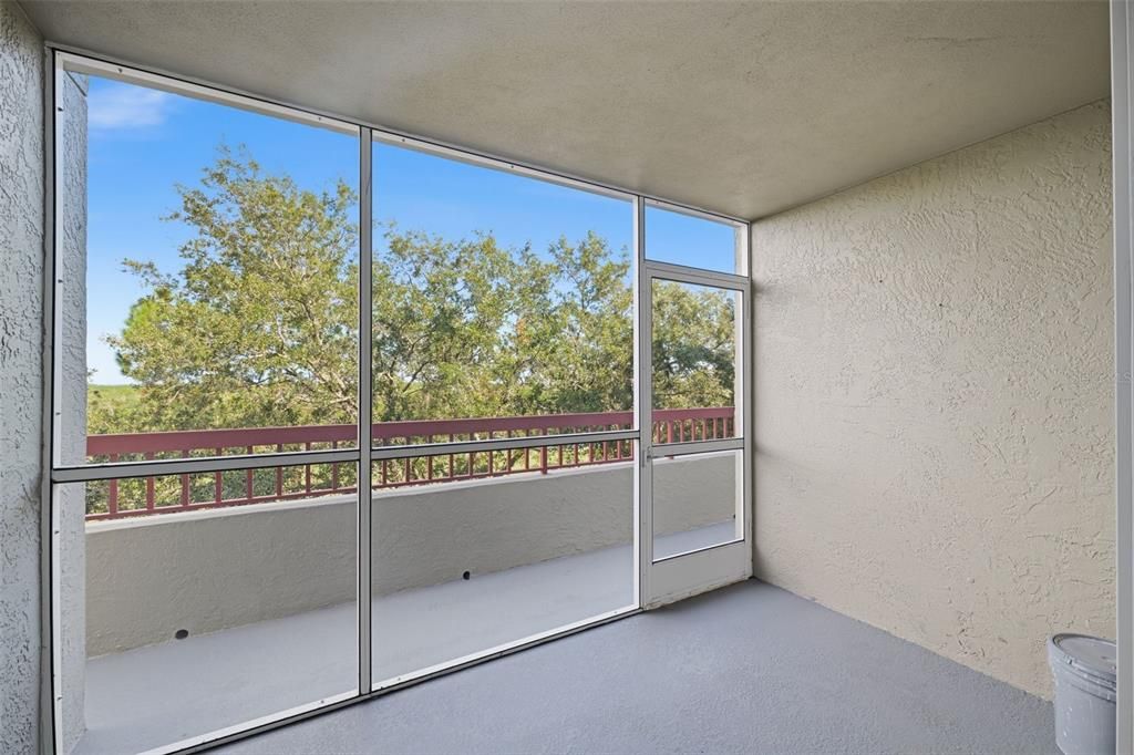 For Sale: $269,000 (2 beds, 2 baths, 1075 Square Feet)