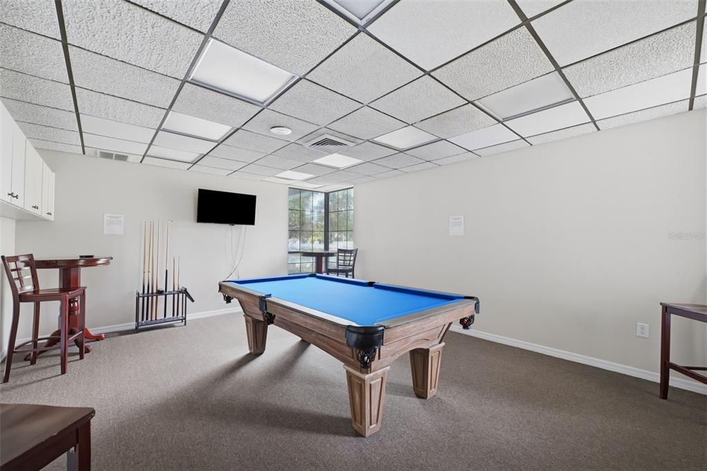 For Sale: $269,000 (2 beds, 2 baths, 1075 Square Feet)
