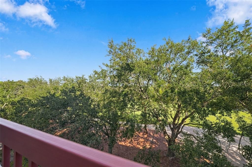 For Sale: $269,000 (2 beds, 2 baths, 1075 Square Feet)