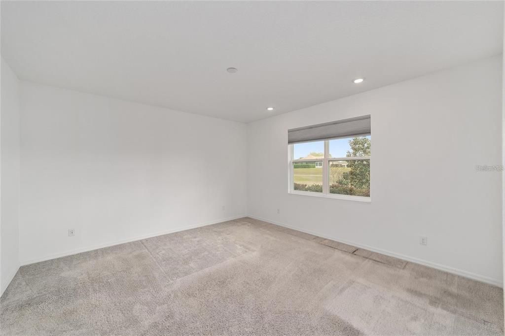 For Sale: $349,900 (2 beds, 2 baths, 1845 Square Feet)