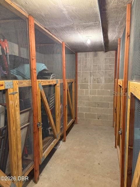 For Sale: $137,000 (2 beds, 2 baths, 932 Square Feet)