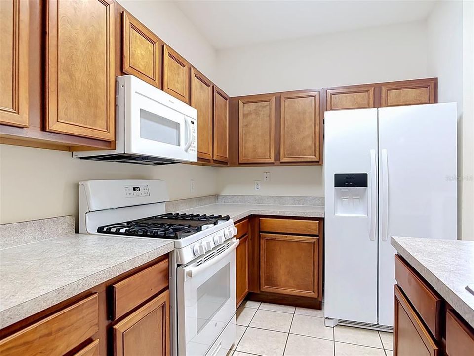 For Sale: $399,000 (4 beds, 2 baths, 2130 Square Feet)