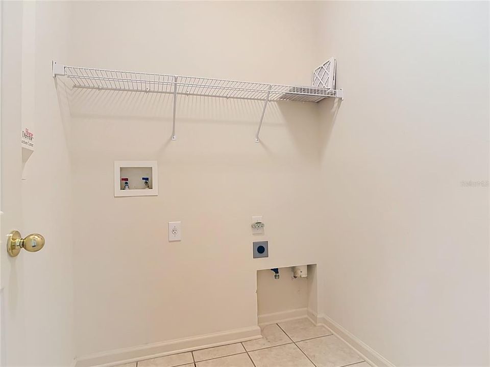 For Sale: $399,000 (4 beds, 2 baths, 2130 Square Feet)