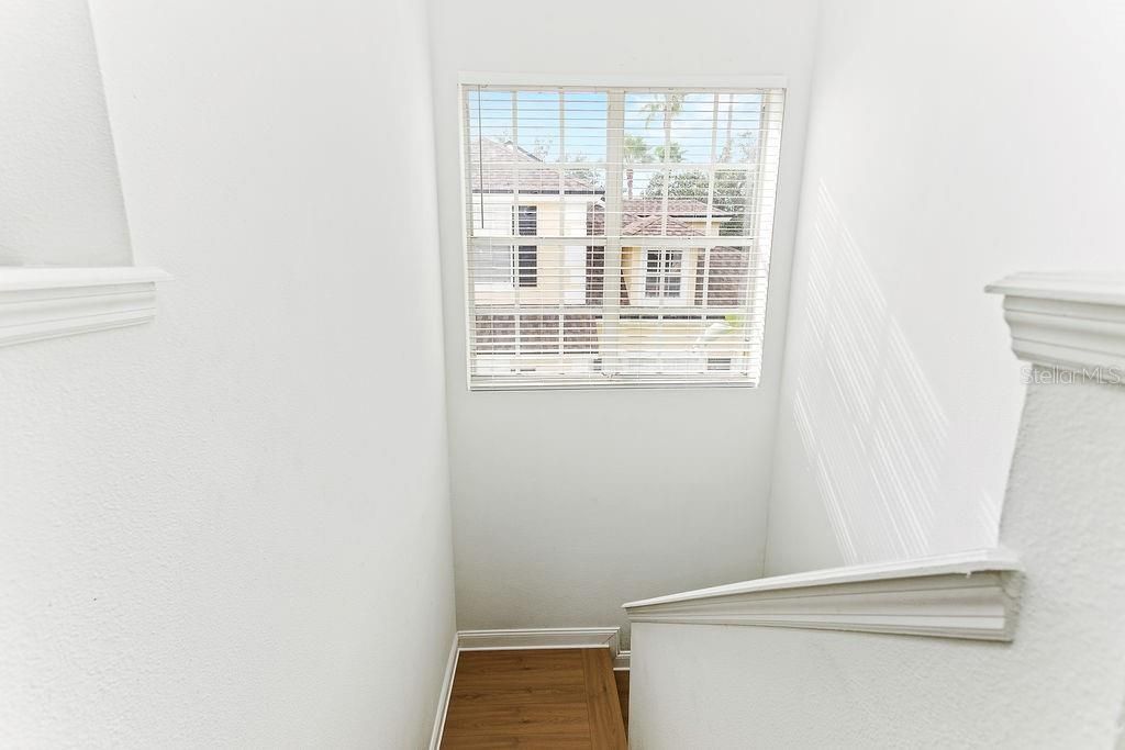 En Venta: $519,500 (3 camas, 2 baños, 1579 Pies cuadrados)