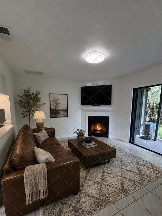 For Rent: $1,950 (2 beds, 2 baths, 1120 Square Feet)