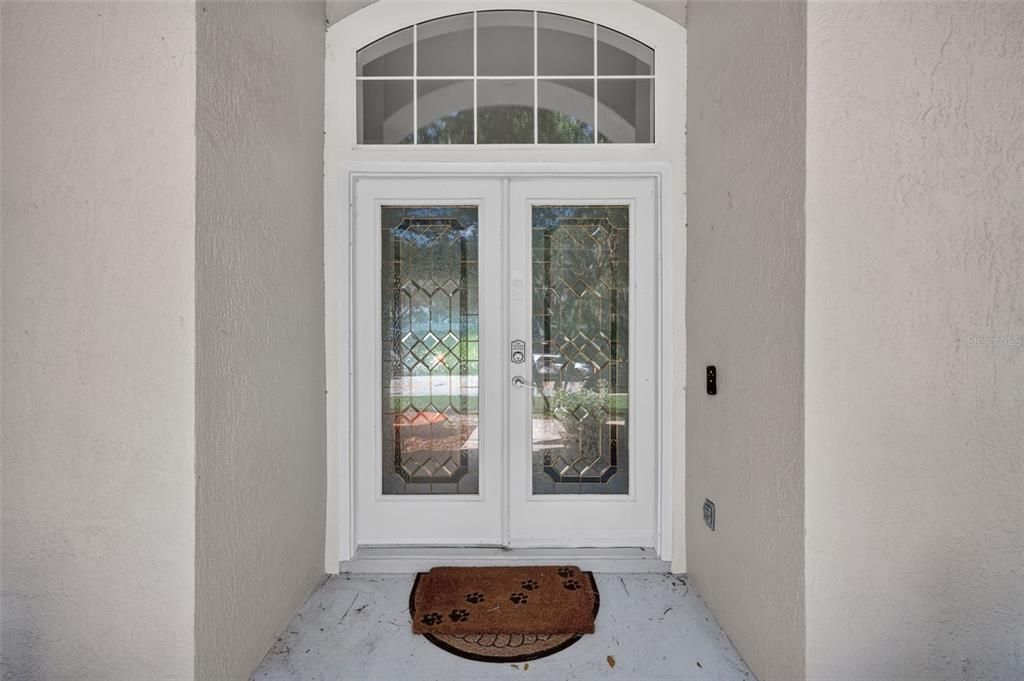 For Sale: $500,000 (3 beds, 2 baths, 1914 Square Feet)