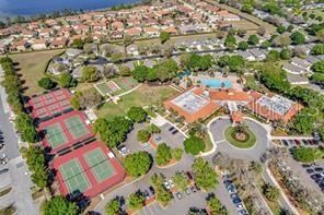 For Sale: $275,000 (2 beds, 2 baths, 1200 Square Feet)