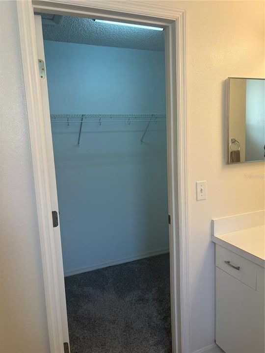 For Sale: $275,000 (2 beds, 2 baths, 1200 Square Feet)