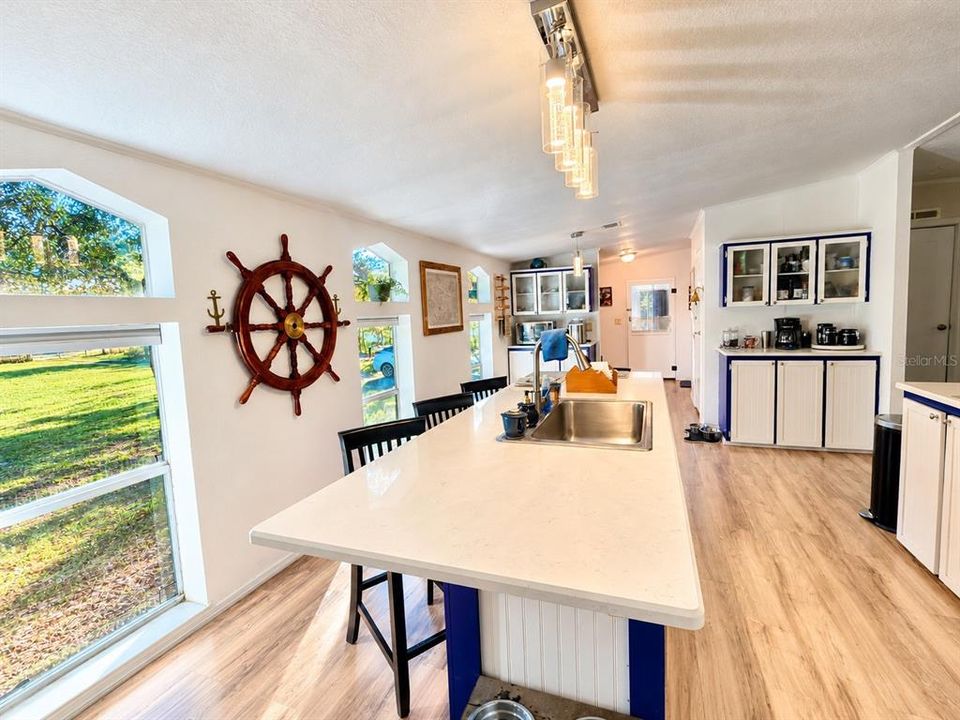For Sale: $249,900 (3 beds, 2 baths, 1620 Square Feet)
