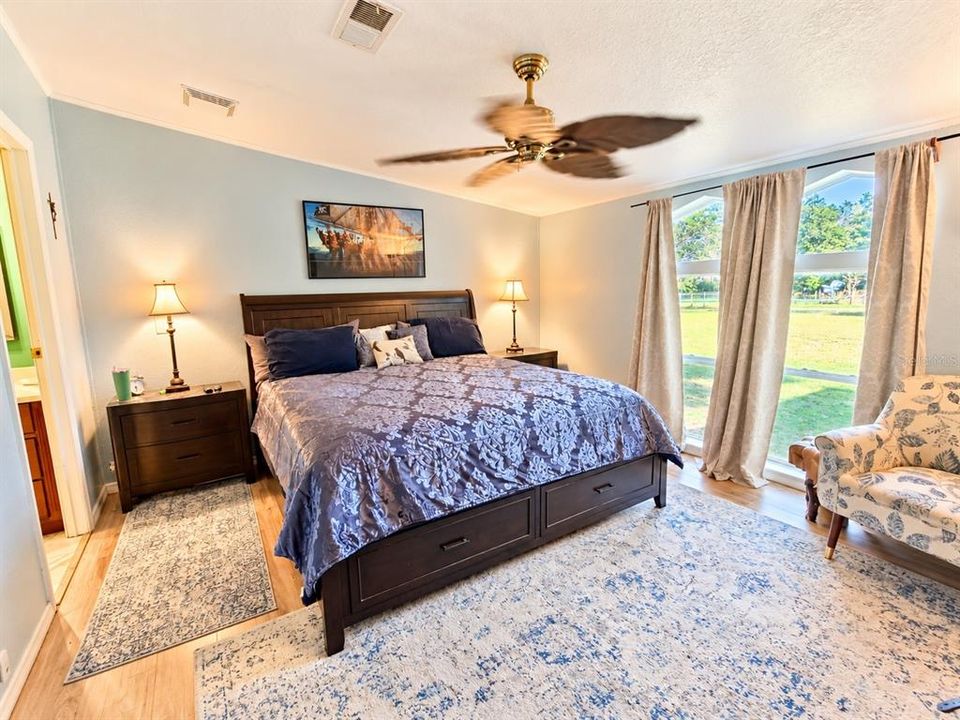 For Sale: $249,900 (3 beds, 2 baths, 1620 Square Feet)
